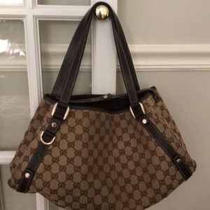 Gucci GG Brown & Beige canvas shoulder bag